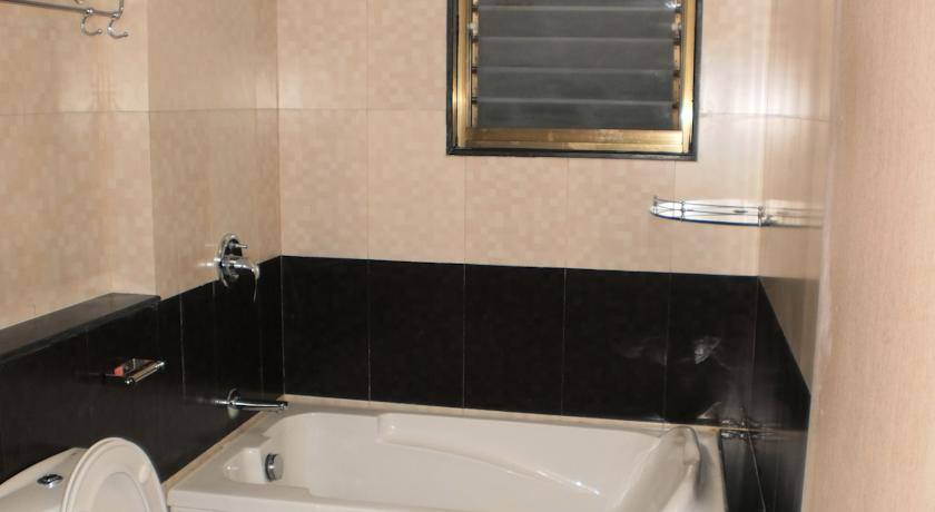 Honey Hospitality Service Apartments Hinjewadi, Pune 4